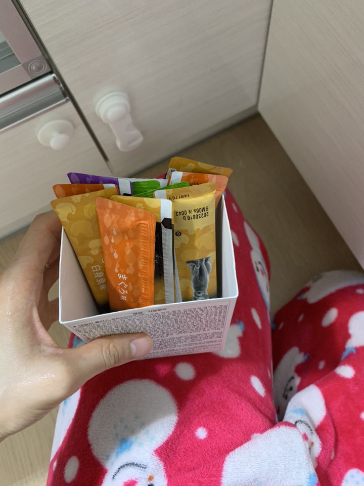 쉬바 멜티 고양이 파우치 간식 닭고기 닭고기와 흰살생선