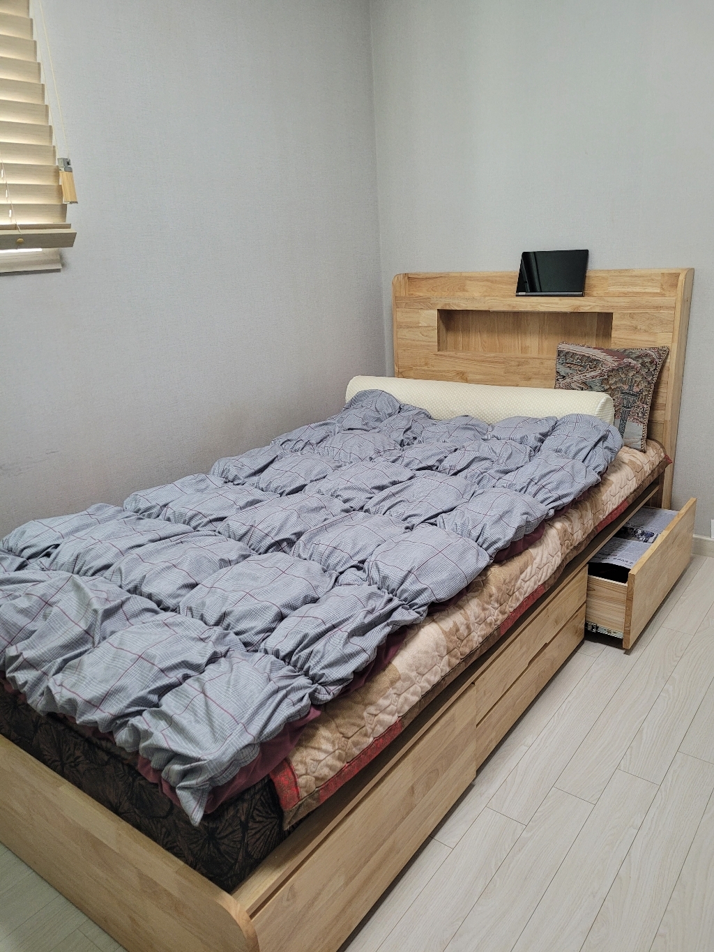 세계로가구 효도선물 참숯 황토흙침대 황토볼보료 원목프레임 옥돌침대 SS/Q