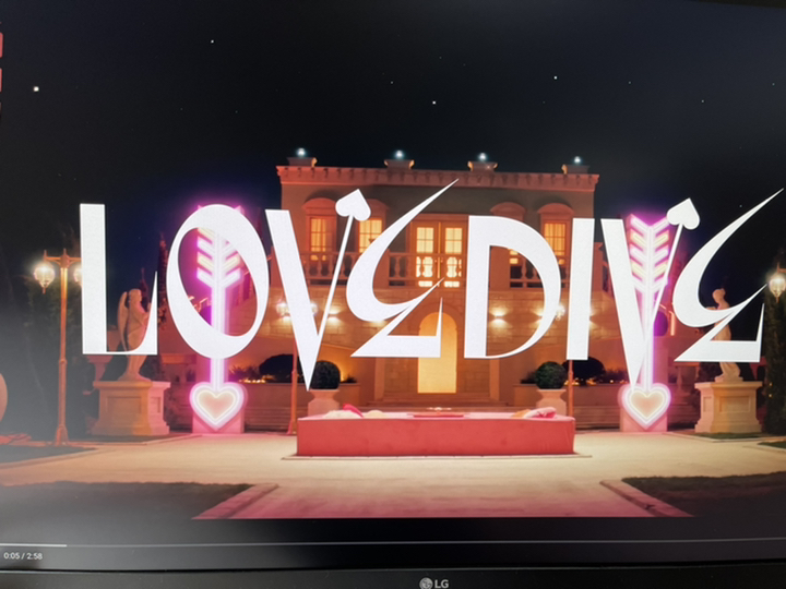 전자 68 UHD 모니터