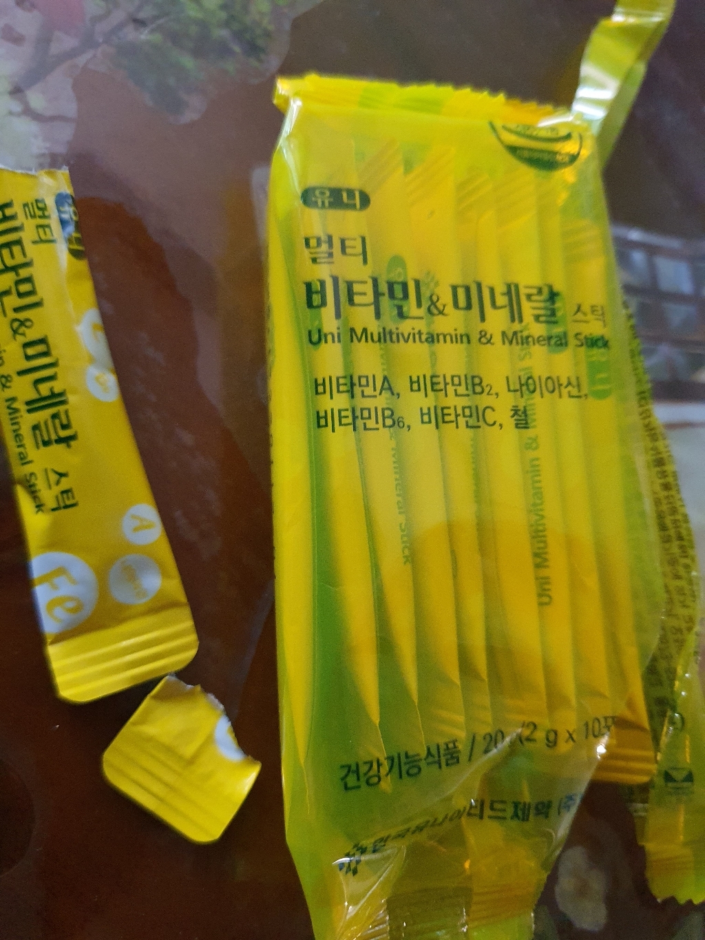 유니 멀티비타민 & 미네랄 스틱 - 240포 하루 2번 한번에 1포씩