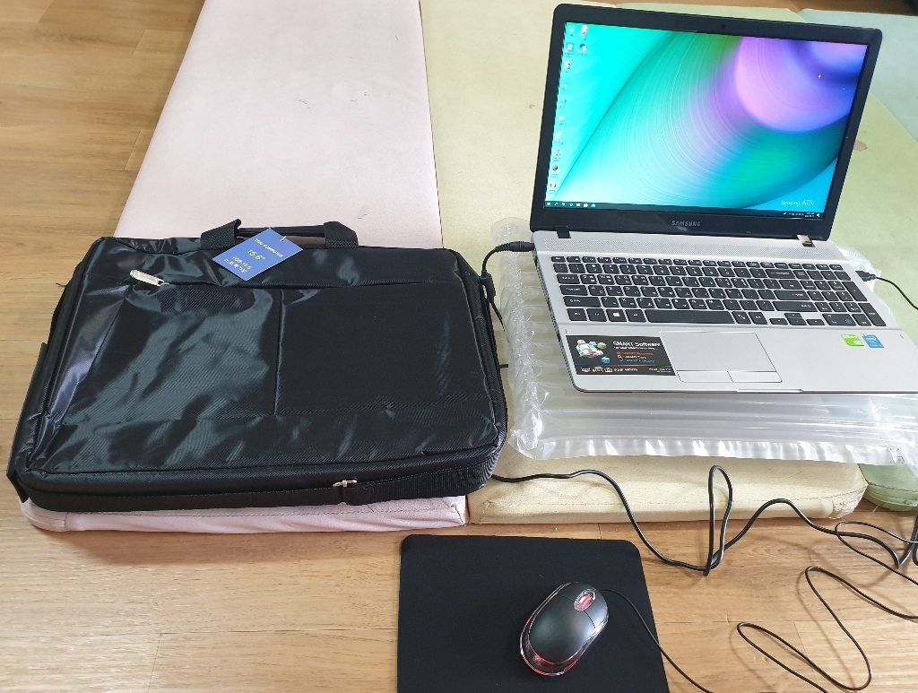 삼성 게이밍북 NT371B5J I5-//SSD//156/WIN10 리뷰 후기