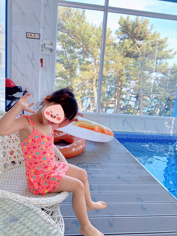 따블리에 썸머 프룻 원피스 수영복