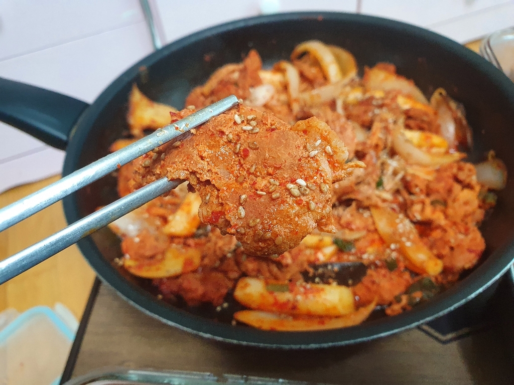빌라스포크 건강한 마음으로 만든 한돈고추장불고기