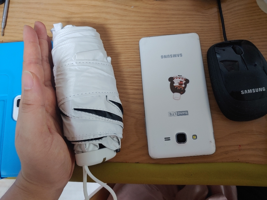 믹스ICS 캡슐 우산 6단 양산 미니우산 양우산 UV 자외선차단 여성 휴대용 방수원단 튼튼한 고급 파우치 남성 남여공용 5단
