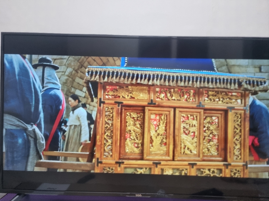 와사비망고 4K UHD DED HDR TV