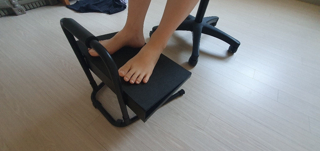코지풋 책상 사무실 발받침대 높이조절 다리거치대 발판 풋레스트