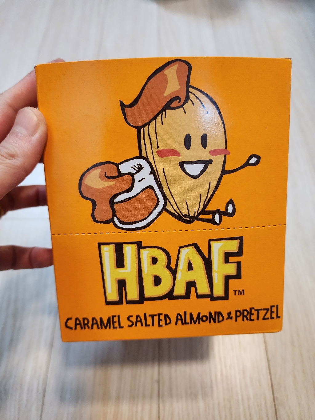 바프 카라멜 솔티드 아몬드 앤 프레첼