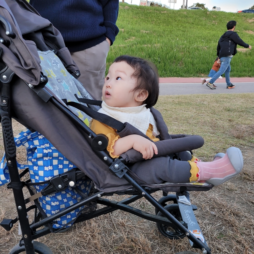 아띠빠스 폼폼 유아동 아기 걸음마신발