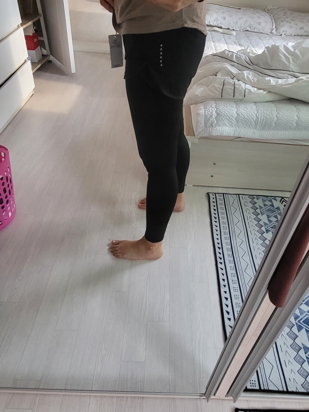 바디플레이 여성용 요가 필라테스 9부 반바지 레깅스