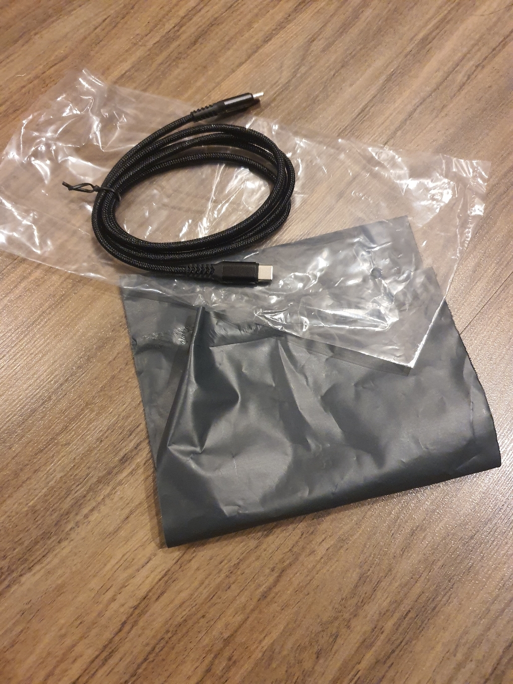 디씨네트워크 S 100w C타입 to C타입 an D 초고속 충전케이블