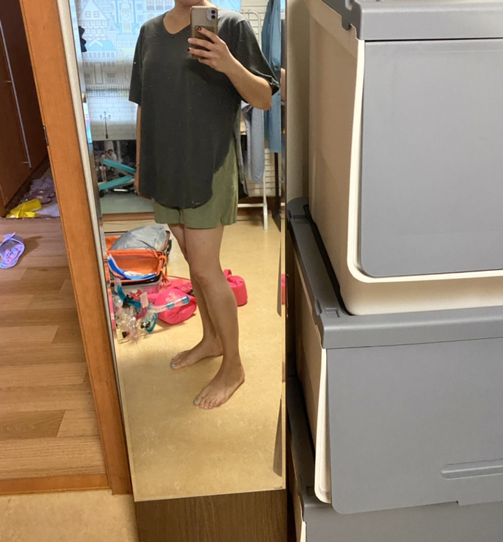 투데이앤룩 여성용 루즈핏 피그먼트 반팔 티셔츠