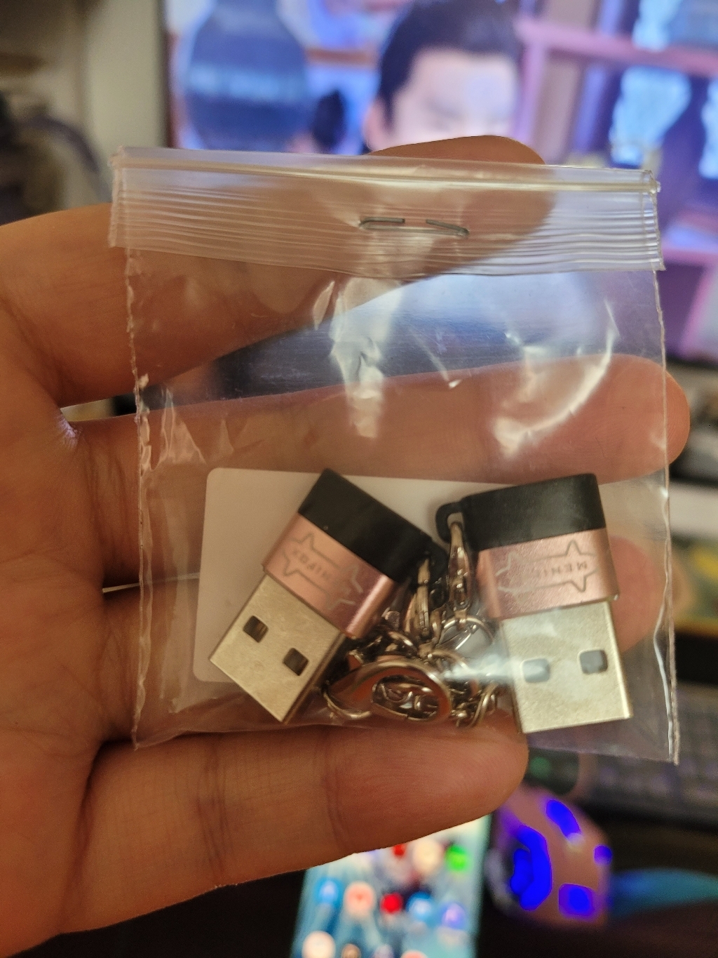 메니폭스 메탈고속 변환젠더 USB to C타입