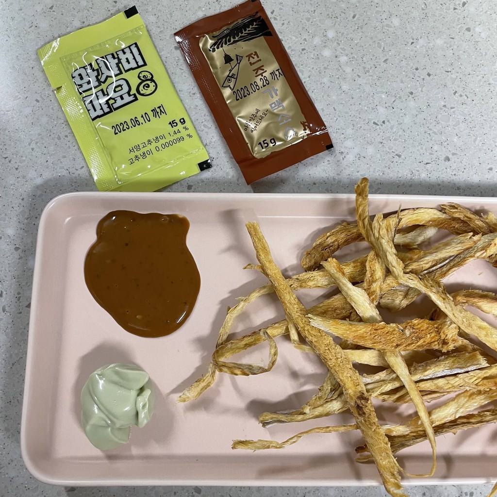 두번구워 찢은 손질먹태 와사비마요 전주 가맥소스