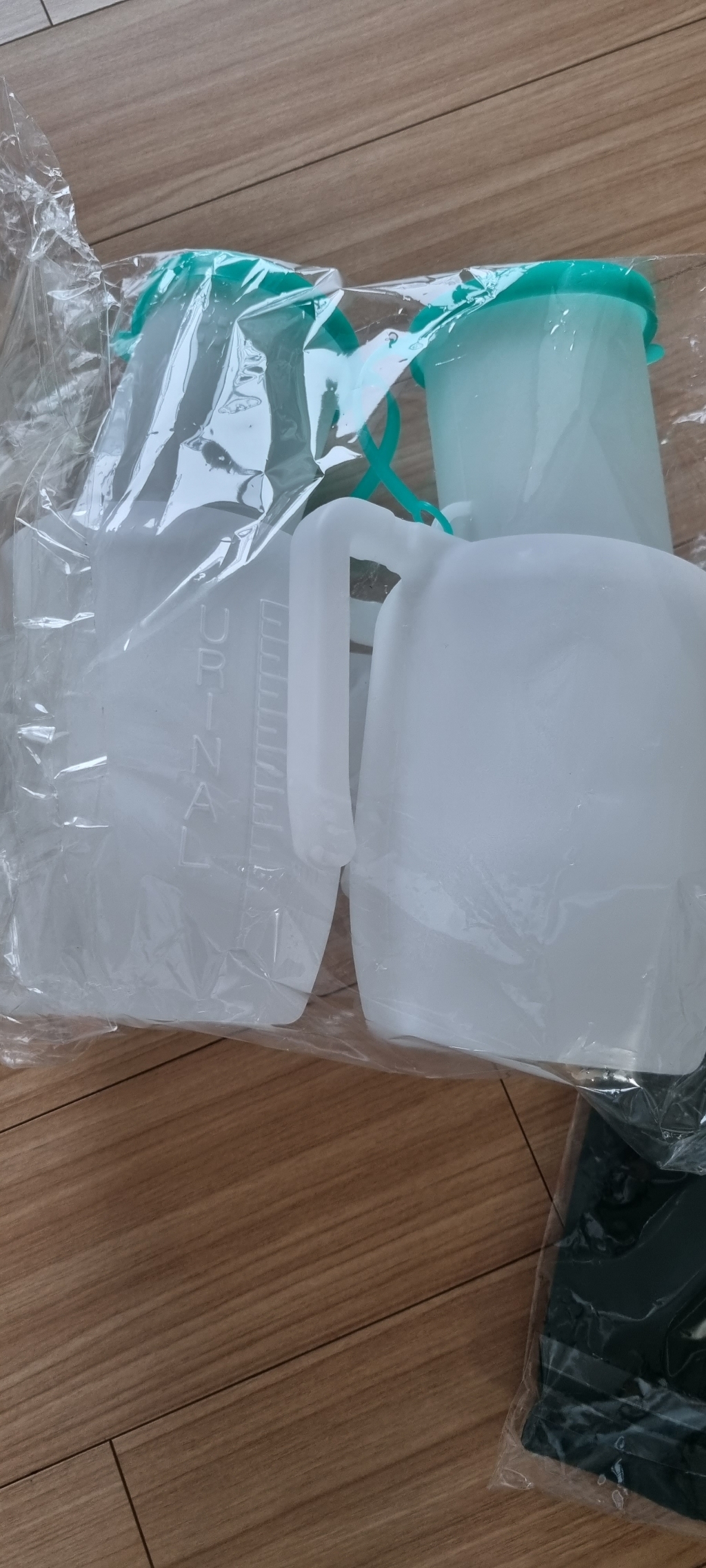 현대의료산업사 남성용 소변기