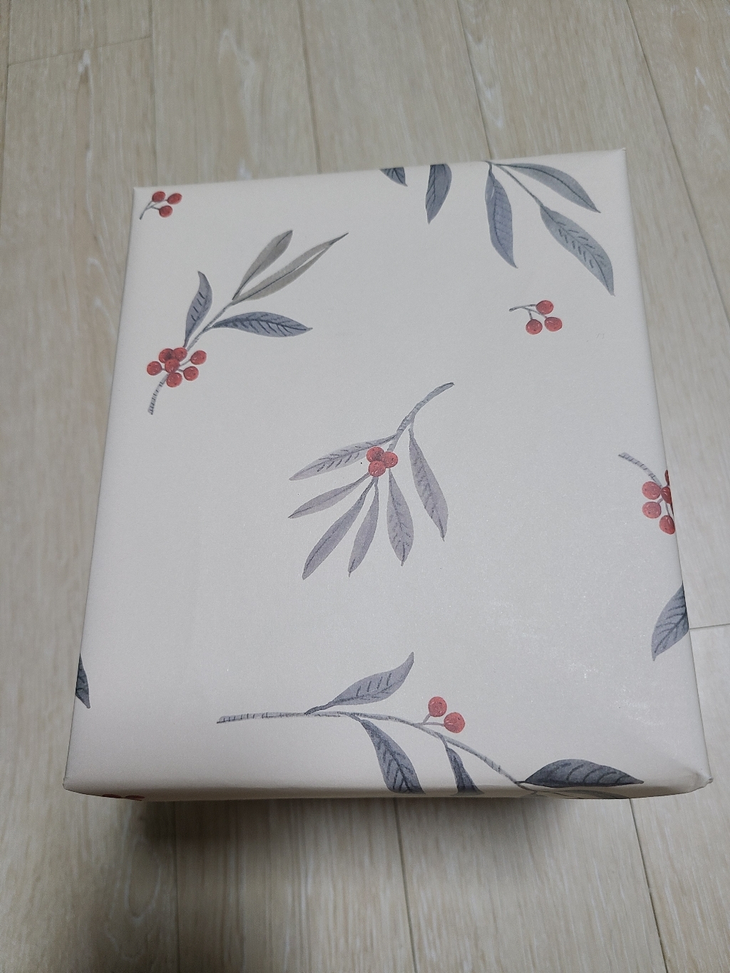 홀리 포장지 44 x 61 cm, 혼합 색상, 10개입