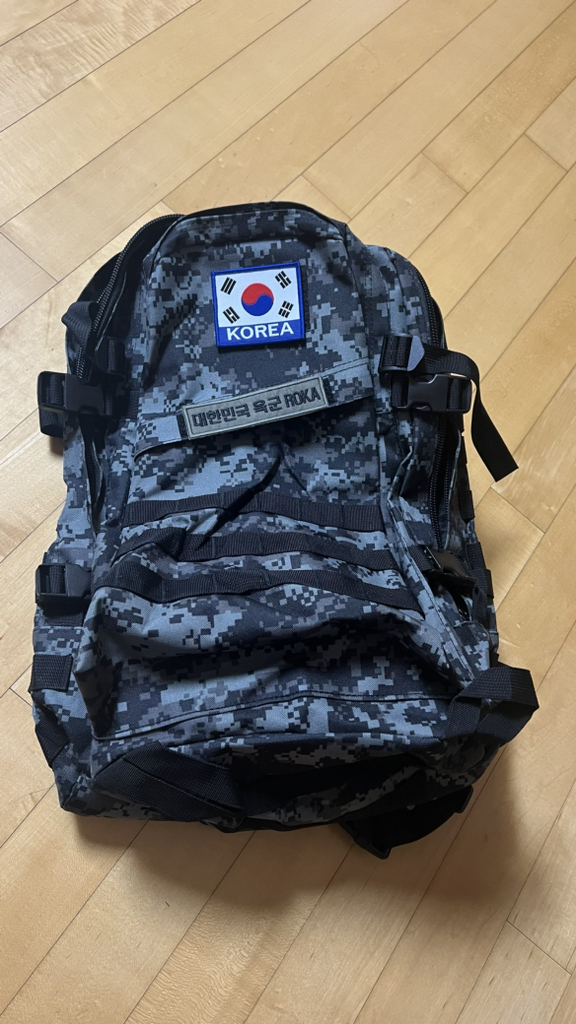 가방 태극기 밀리터리 남자 학생 출타 배낭 데일리 여행 등산