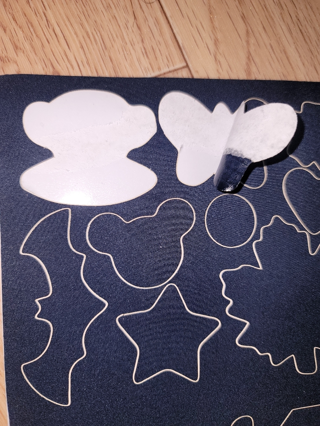 한수위 패딩 수선 패치 10종 스티커 방수 초간단 셀프 보수 옷 구멍 가방 의류 텐트 우산 디자인 부자재
