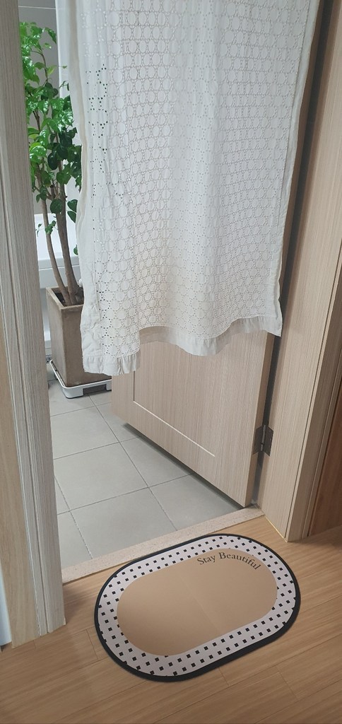 공간더하기 빨아쓰는 규조토 발매트 욕실 주방 현관 예쁜발매트 구조토발매트 규토발매트