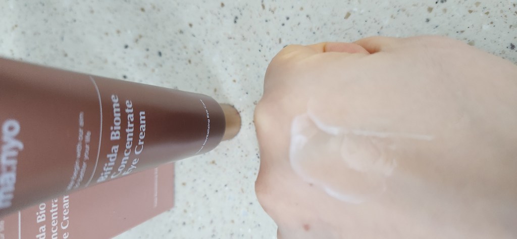 마녀공장 비피다 바이옴 컨센트레이트 아이크림