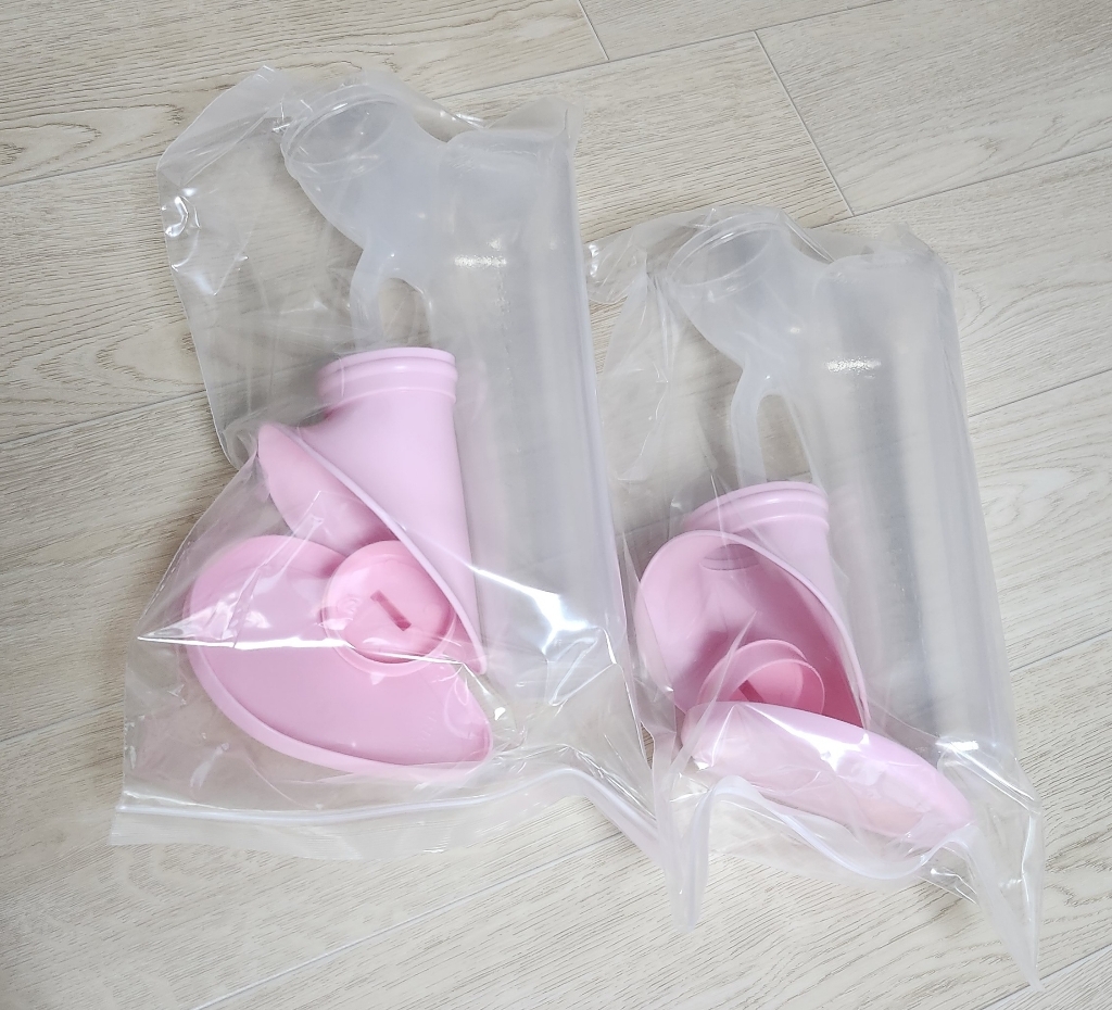 현대의료산업사 여성용 소변기