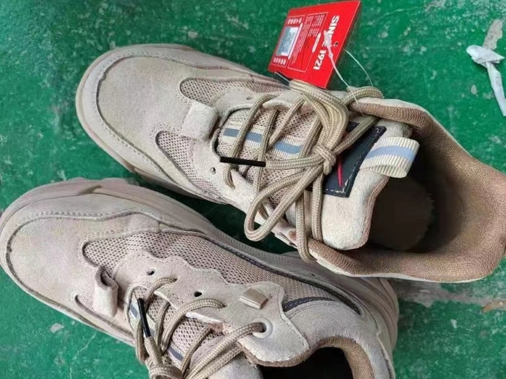 odern Fashion 발편한 남자 경량 안전화 통기성 미끄럼방지 토캡있는 작업화