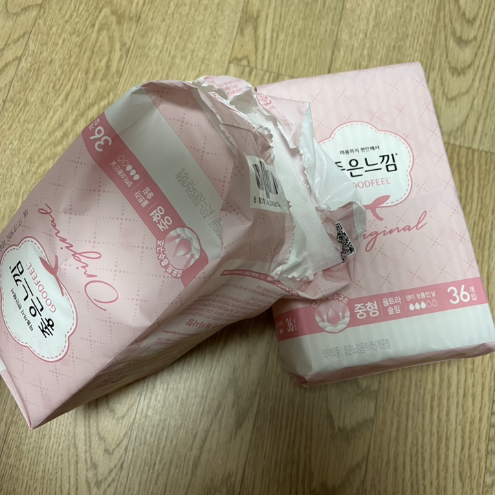 좋은느낌 오리지널 울트라 슬림 중형 생리대 날개형
