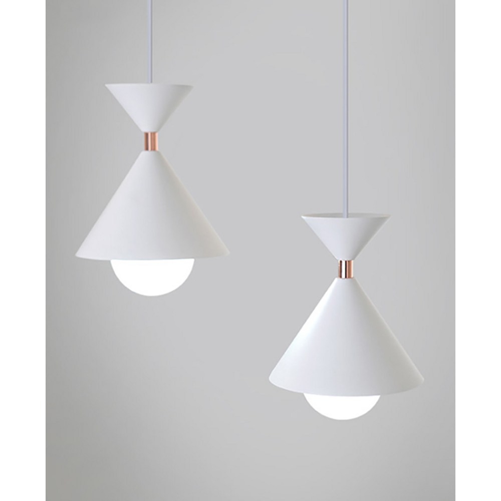 아름답고 우아한 공간을 연출하는 파파 코르셋 2등 팬던트조명