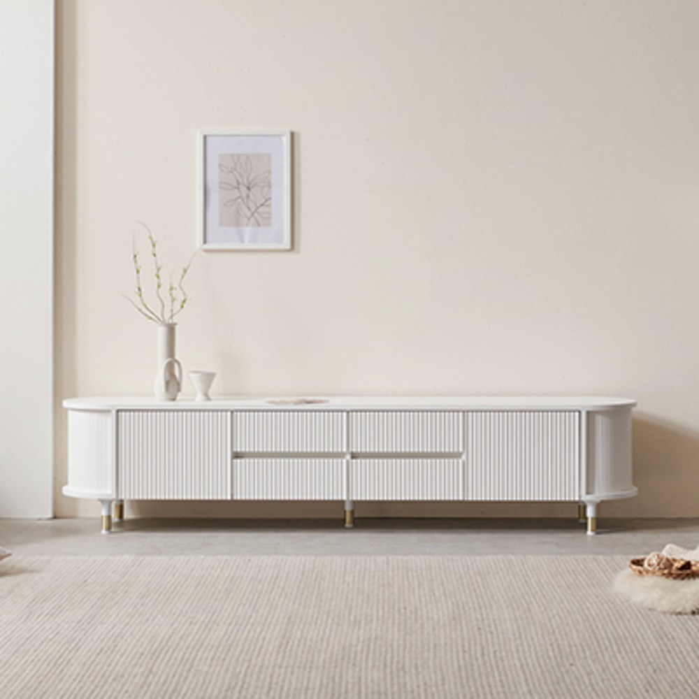 거실을 갤러리로! 파로마 클래시 템바보드 TV 거실장 2000으로 공간에 예술을 더하세요.