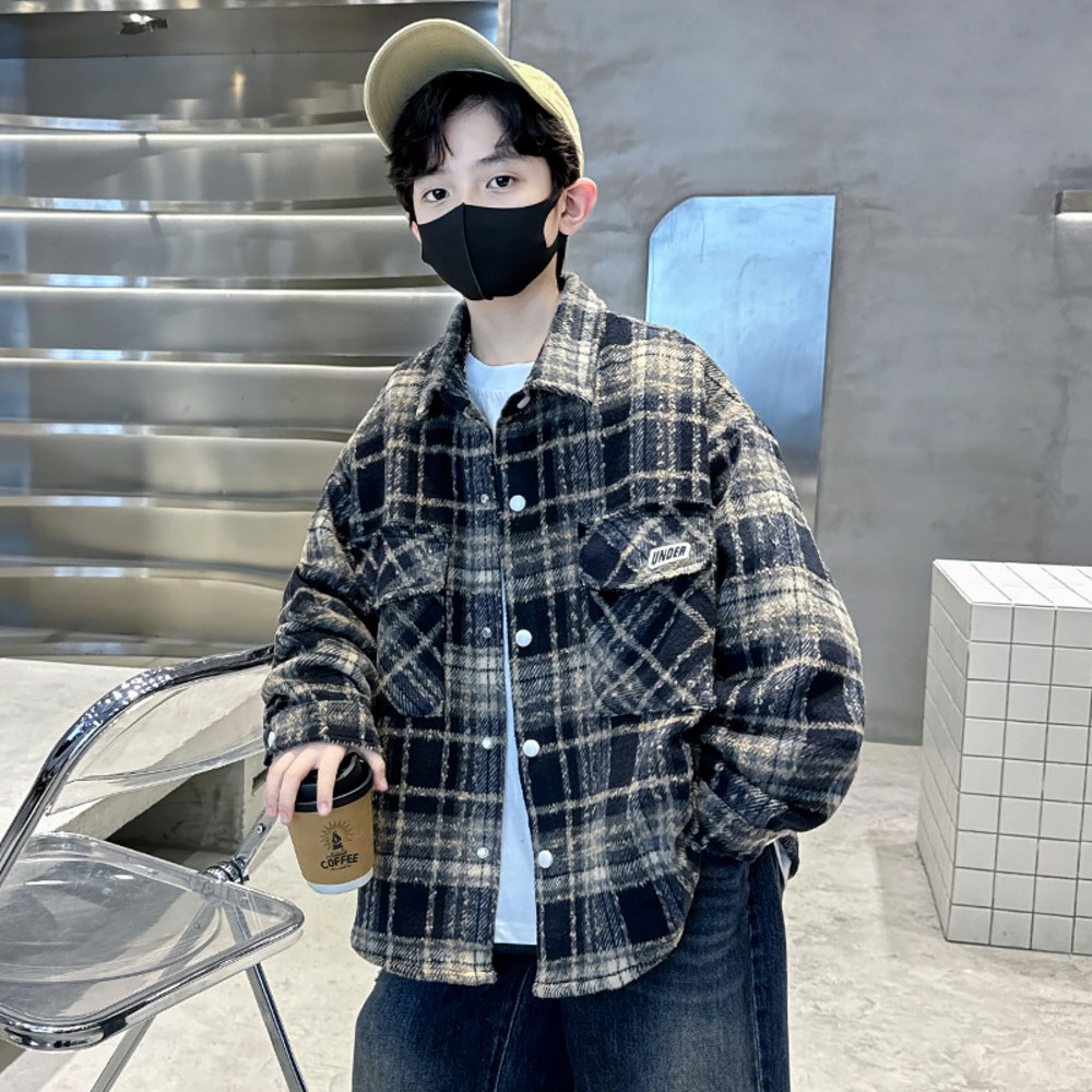 따뜻함과 스타일을 동시에, 스타빈 남아용 체크패턴 포켓기모 셔츠자켓