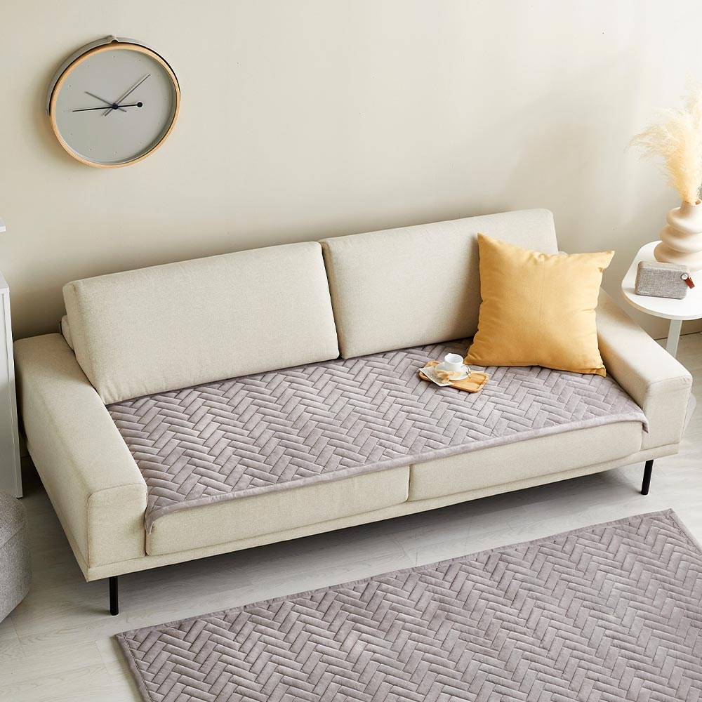 도톰하고 말랑한 편안함: 모던하우스 말랑한 헤링본 소파패드