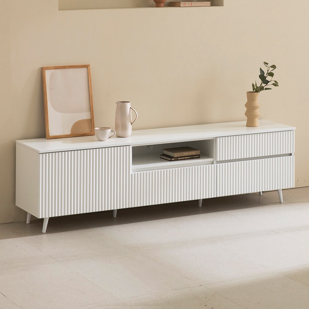 심플함의 정수, 갤러리 1800 올화이트 거실장으로 당신의 공간을 새롭게!