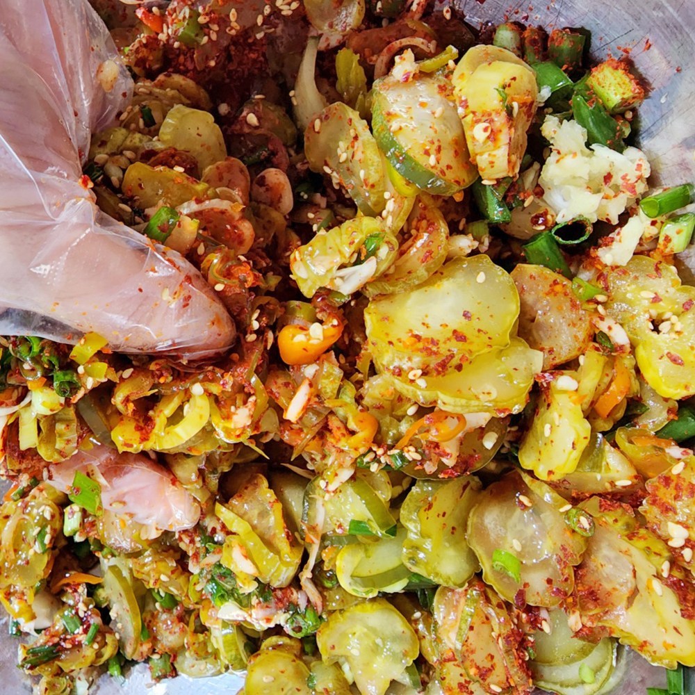 잃어버린 여름 입맛을 되찾아 줄 마법, 왕언니반찬 오이지무침