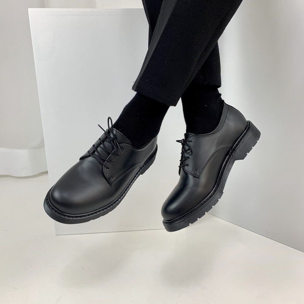 커플을 위한 스타일과 편안함, 무광 더비슈즈 로퍼