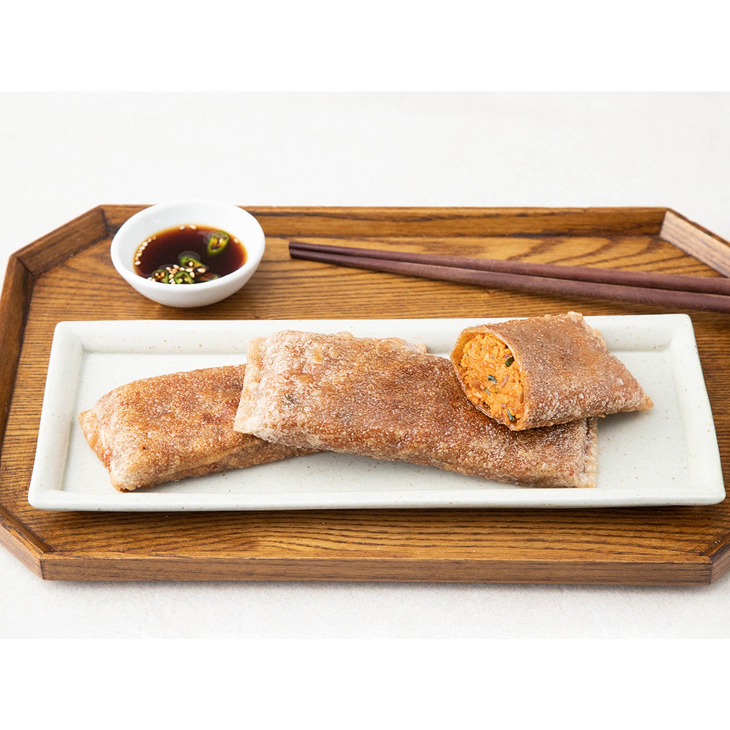 가정식 한끼를 책임지는 매콤한 메밀전병