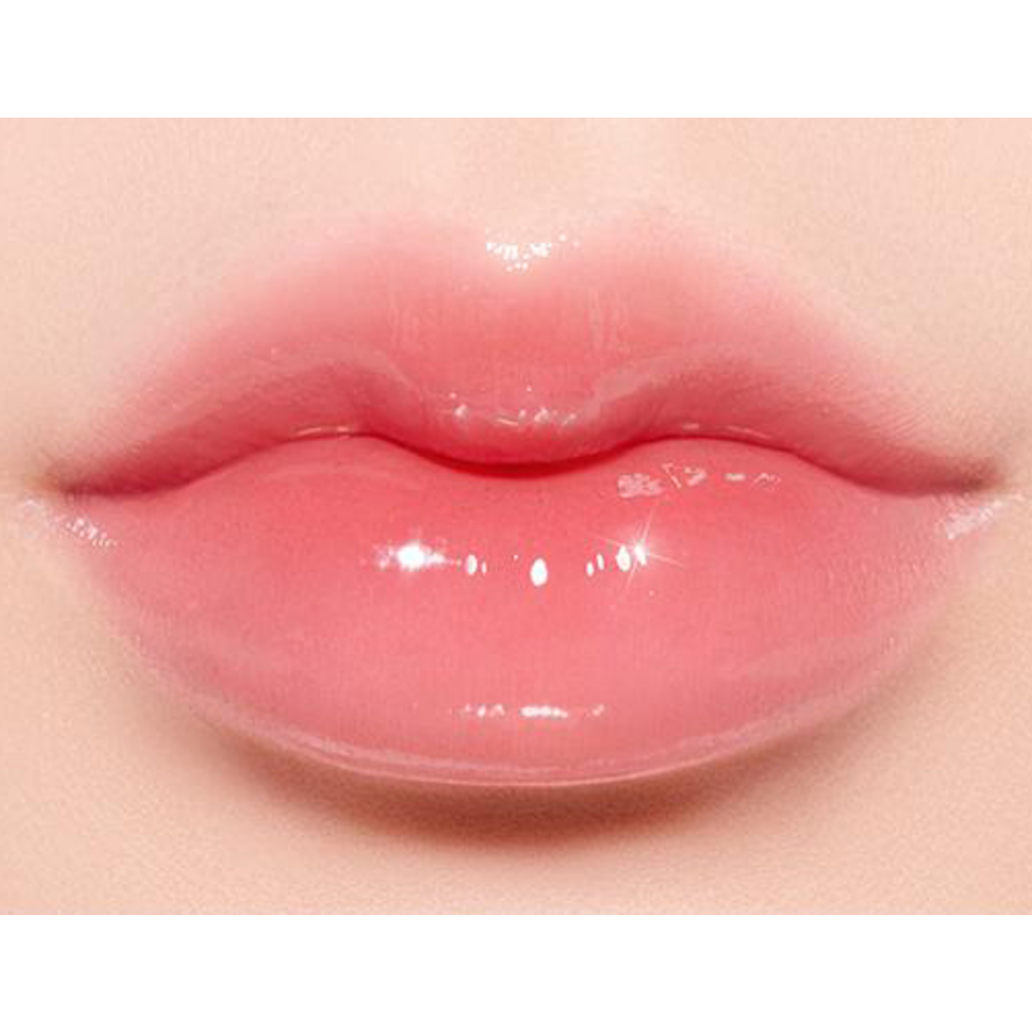 입술을 빛나게 하는 매력적인 립 오일