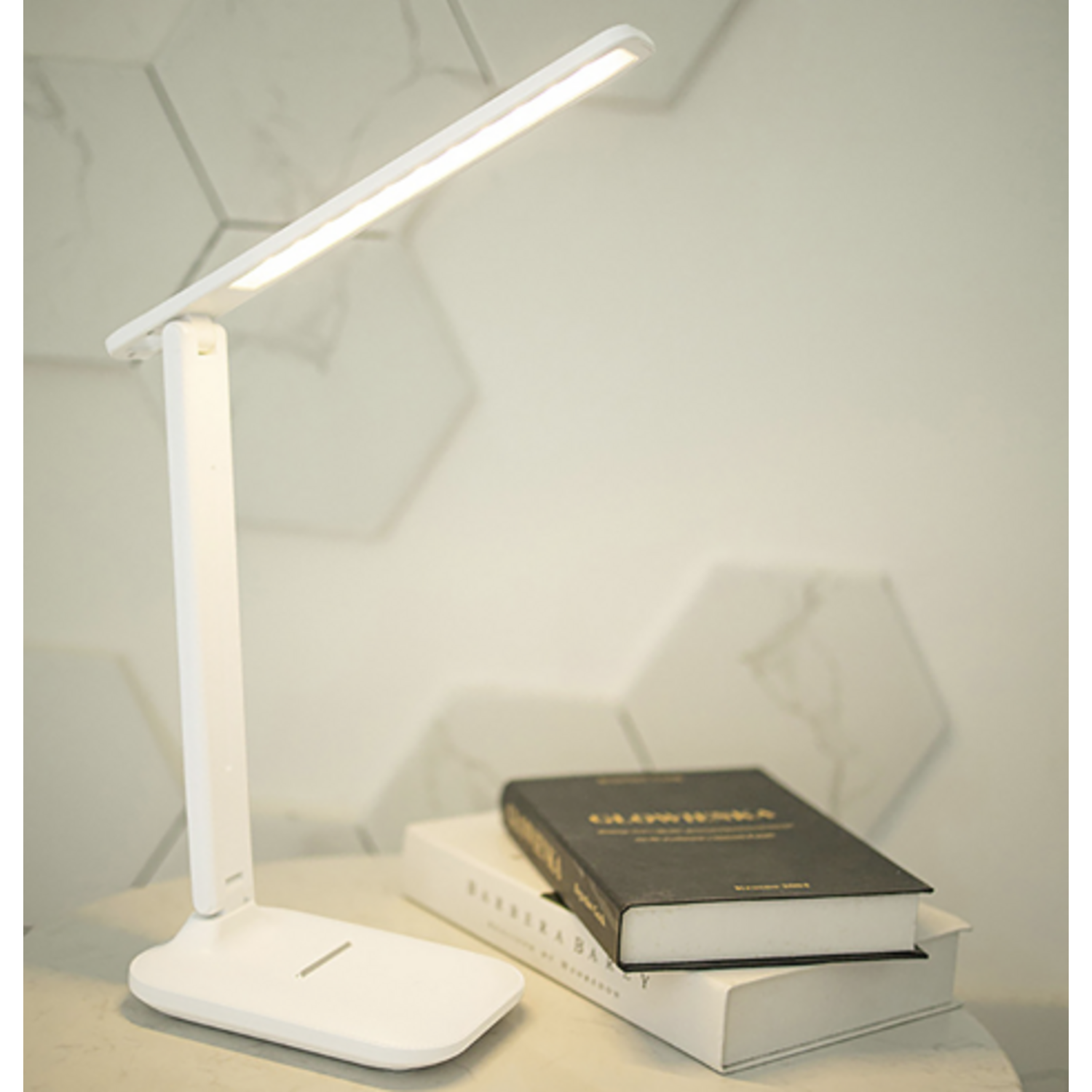 라도스트 LED 독서등 스탠드: 편안한 독서를 위한 밝은 조명