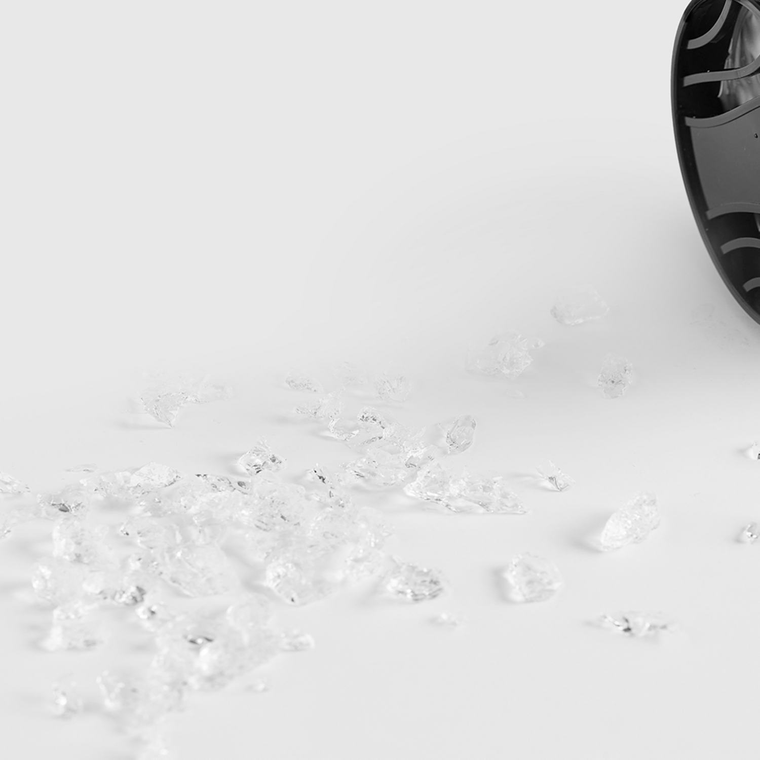 집안 공기를 상쾌하고 매력적으로 만들어주는 더블유드레스룸 디퓨저 탈취제 No.97 에이프릴 코튼