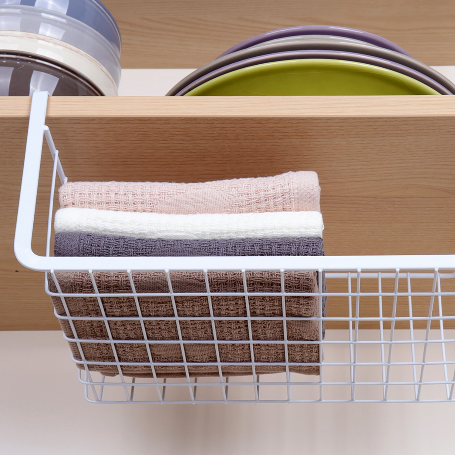 좁은 공간을 넓게, 플레이트라벨 다용도 걸이형 철제 선반으로 주방 수납을 혁신하세요!