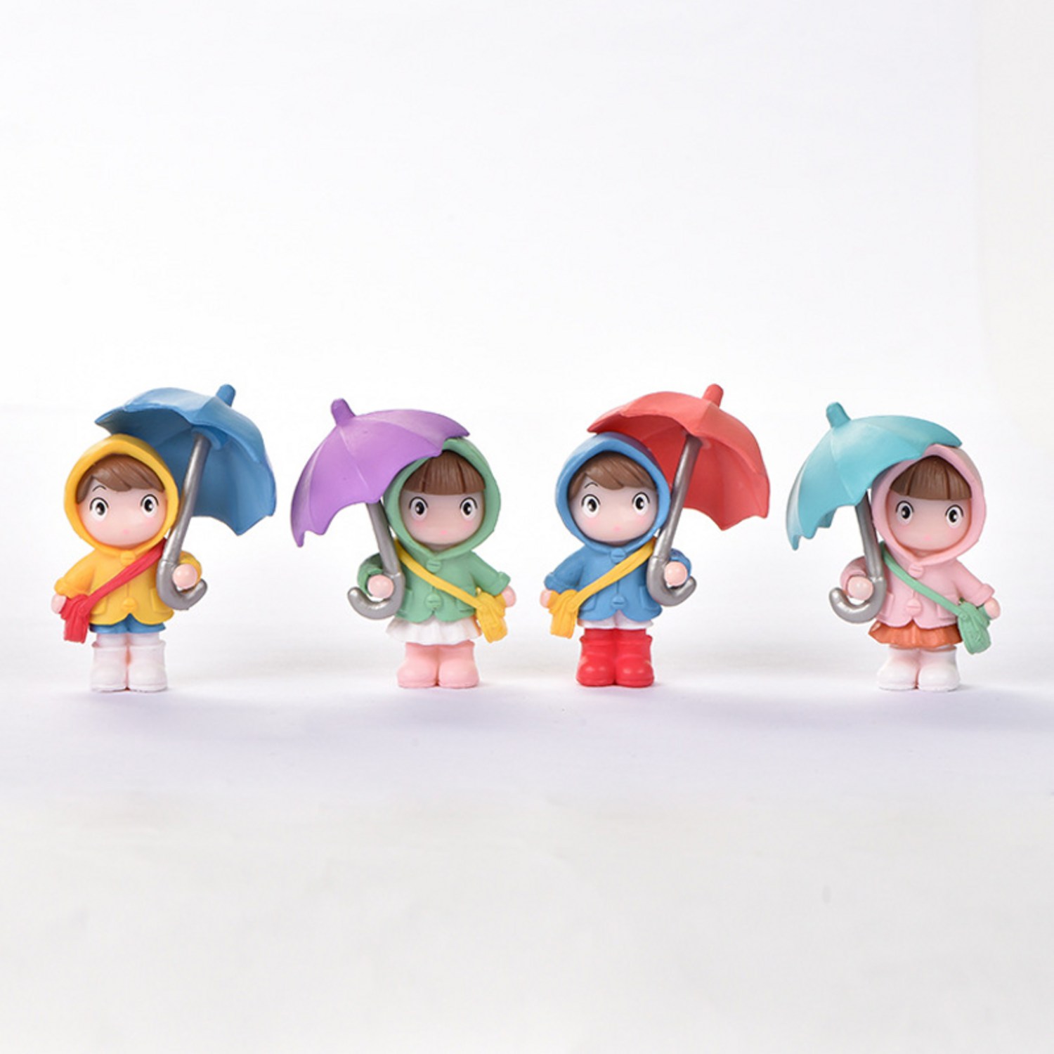 소녀와 함께하는 우산 속 세상