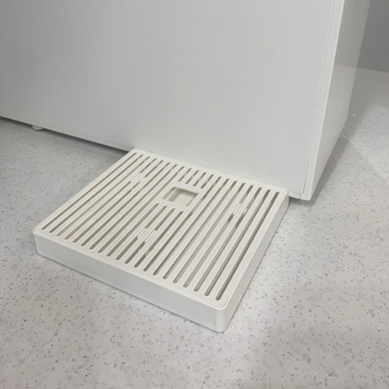 오브제컬렉션 정수기에 완벽하게 어울리는 컵받침 트레이로 주방을 더욱 아름답고 편리하게!