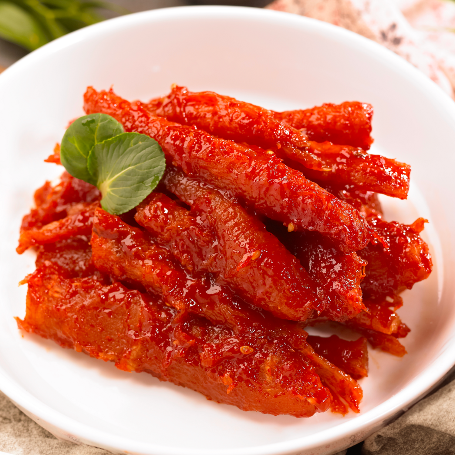 강원도 햇더덕의 풍미를 담은 수제 더덕무침, 지금 바로 만나보세요!