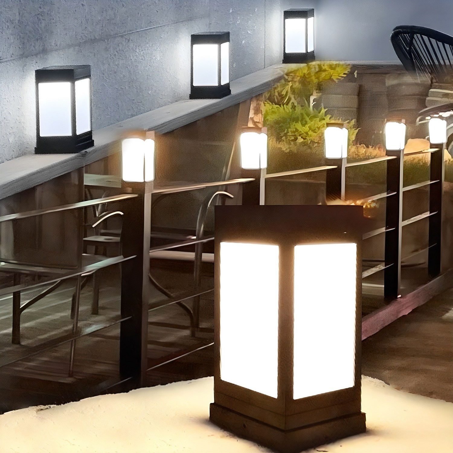 밤하늘을 수놓는 은은한 빛, 태양광 정원등으로 완성하는 꿈결 같은 야외 공간 태양광등