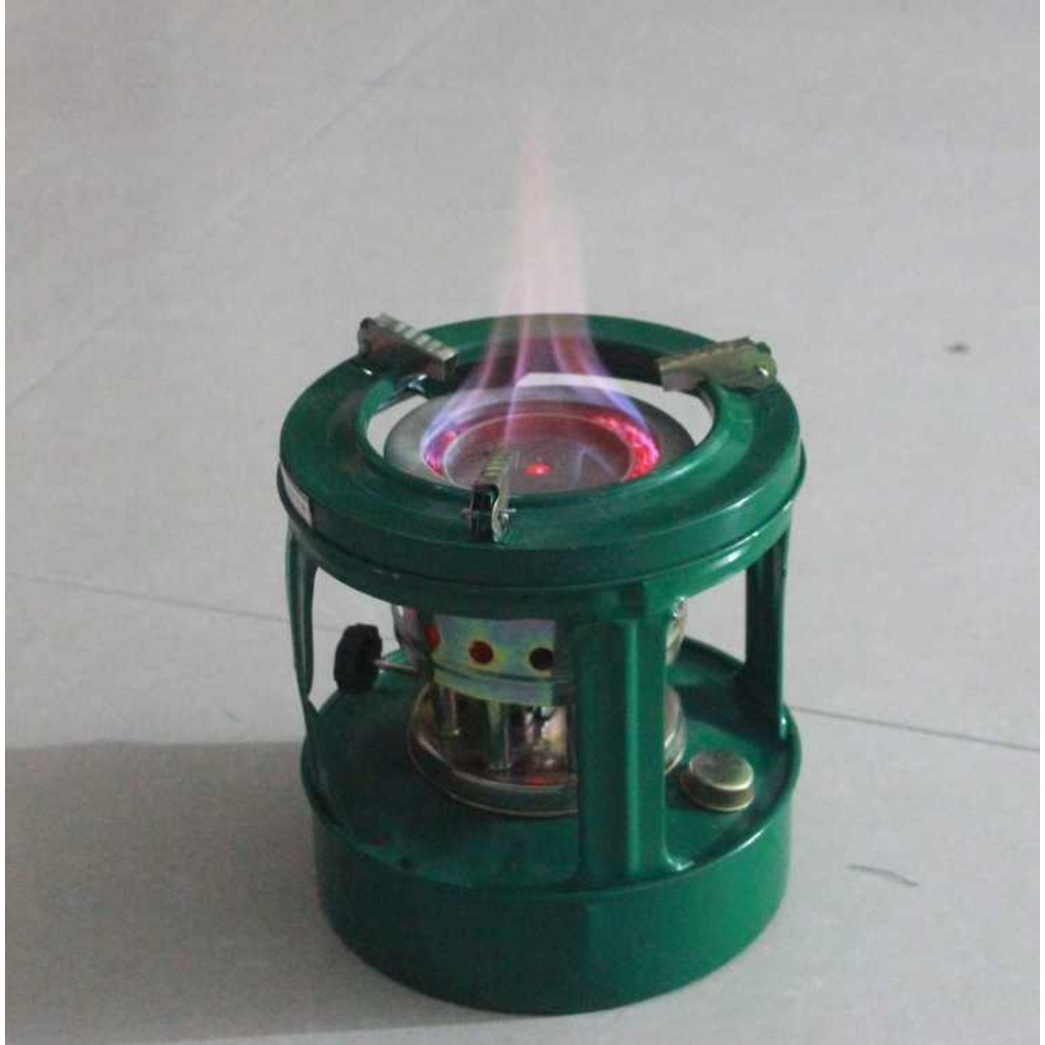 미니 등유난로로 따뜻한 겨울 캠핑과 낚시를!