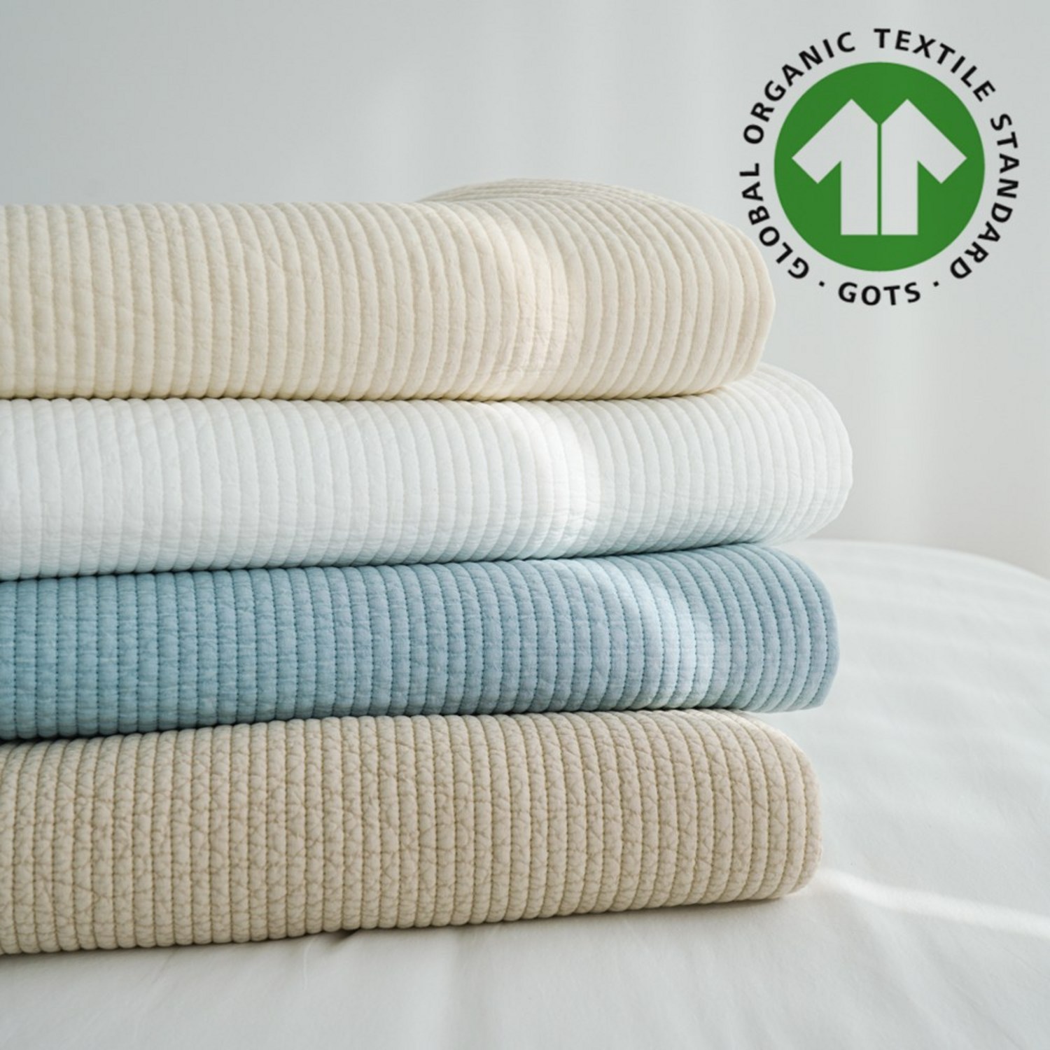 오가니크라프트 순면 항균 사계절 침대패드로 편안한 수면을 누리세요 이브리다