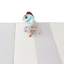 맘앤마음 그랜드 4단 유아 폴더매트 + 밀림방지패드 4p, 크림그레이