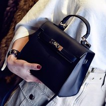 루루백 줄리아 토트백 + 가방 소품 랜덤 발송