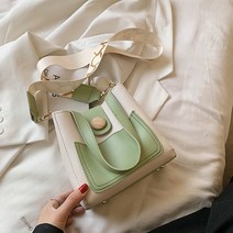 볼드 스트랩 우드 버튼 배색 크로스백 미니백