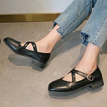 귀여운 크로스 버클 메리 제인 신발