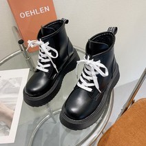 스타 유니크 키치 스타일 부츠