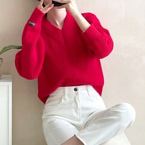 잘빠진 여성용 코지 브이넥 긴팔 니트